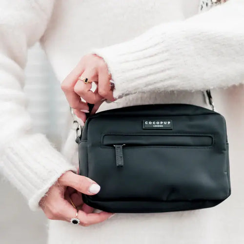 Classic Black Dog Walking Bag hundeluftertaske fra Coco & Rønsø